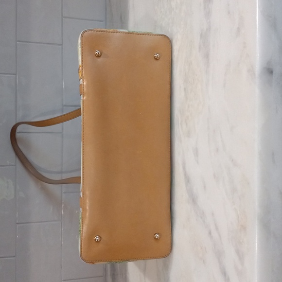 Shoulder Tote - Picture 6 of 16